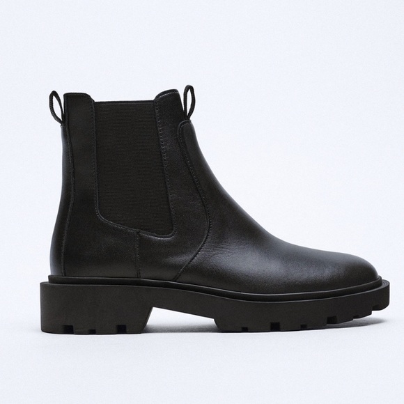 Zara Shoes - ZARA LEATHER CHELSEA ANKLE BOOTS
